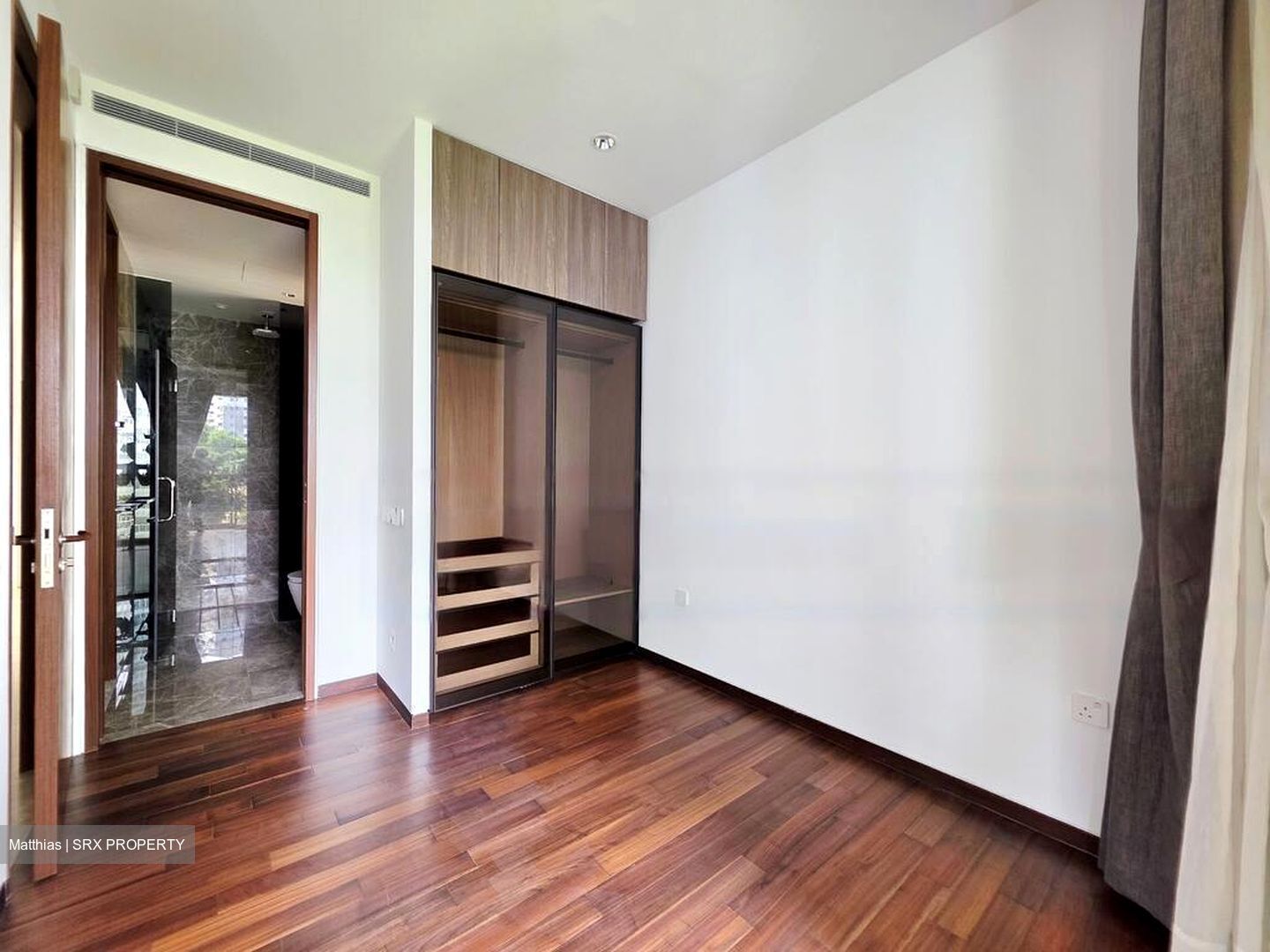 33 Devonshire  (D9), Apartment #468363951